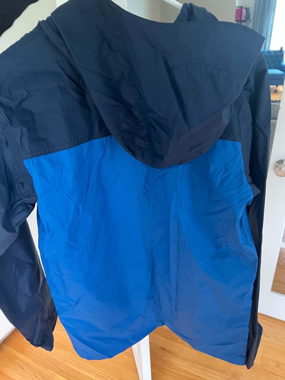 Columbia Youth Two-Tone Blue Hooded Rain Jacket - Picture 3 of 4